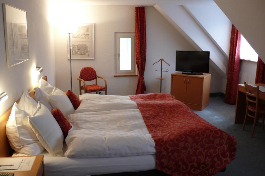 Schloss Bottstein Hotel Room photo
